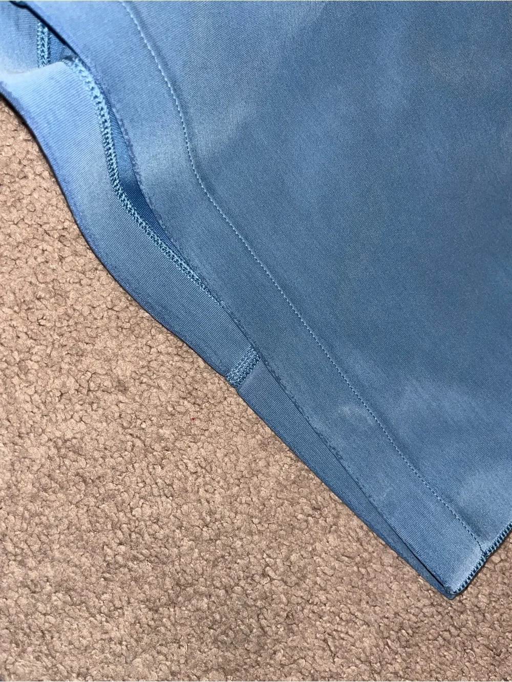 lululemon athletica Light Blue Sofstreme High-Rise Shorts Size 8 - Picture 4 of 7